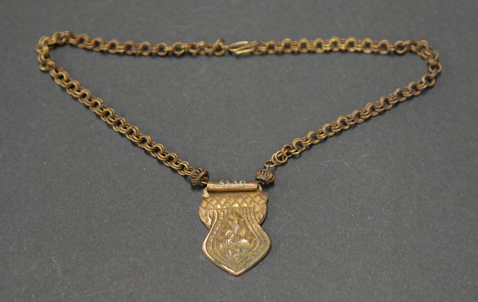 necklace, no. 5230