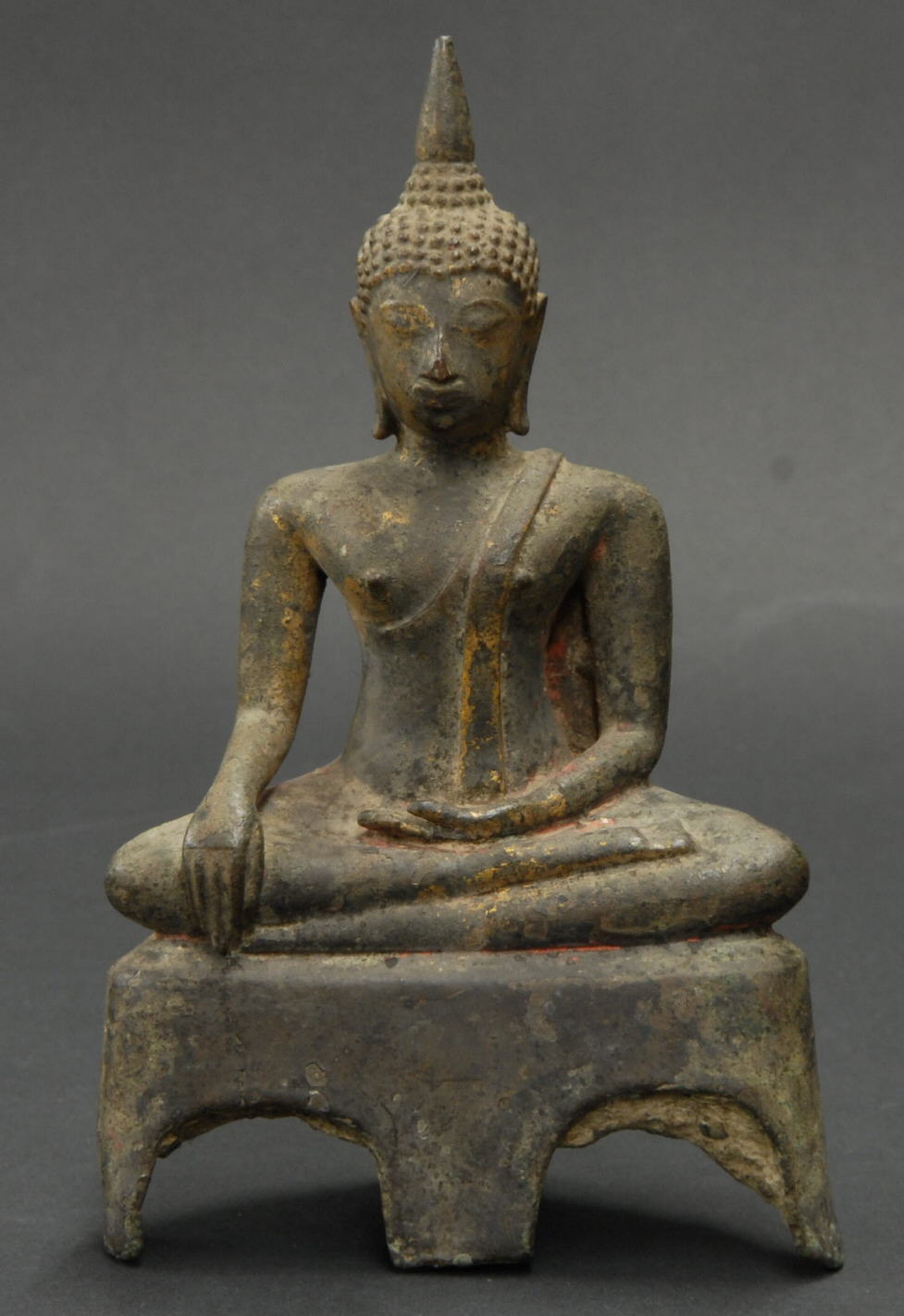 Buddha figurine, no. 19072
