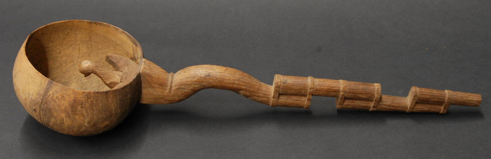 scoop for drinking water, no. 19089